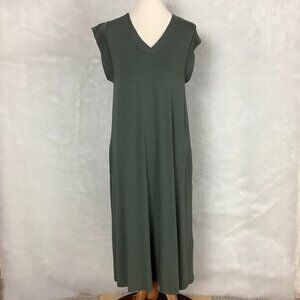 Guitare Green V-Neck Short Sleeve T-shirt Dress Made in Spain L